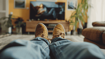 The Impact of TV on Mental Health: Balancing Screen Time and Well-Being